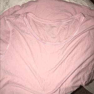 Short sleeve lulu lemon top!!